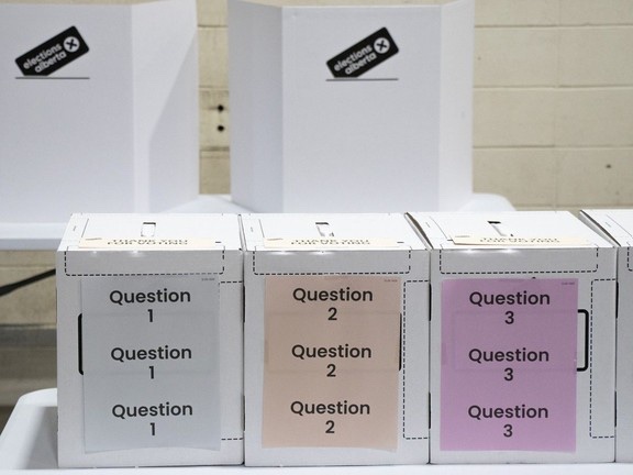 Opinion: Don't blame new Albertans — fix immigration system