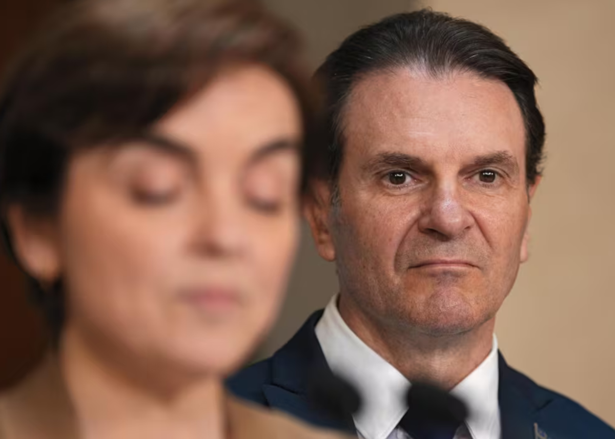 Quebec Immigration Minister François Bonnardel recently announced that the province would resume accepting family reunification applications with a cap of 15,700 between now and June 2028.